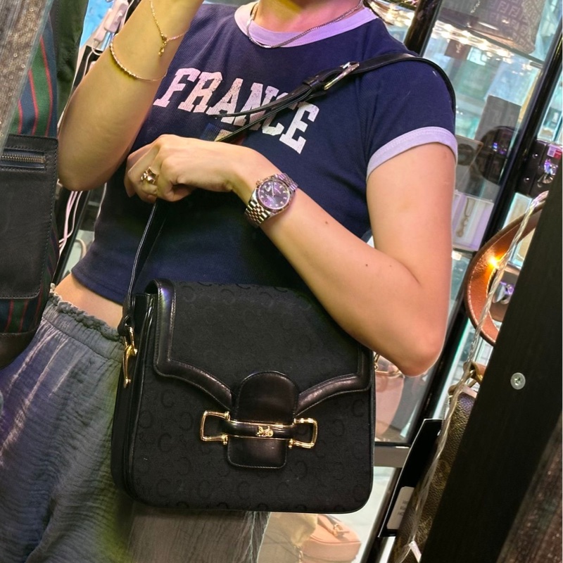 思琳 賽琳 復古黑色 老花 馬車 腋下包 黑色帆布 黑色皮革 馬車包 側背包 托特包 側肩包 罕有 中古 老花包 古董包 中古包celine vintage triomphe bag black-6