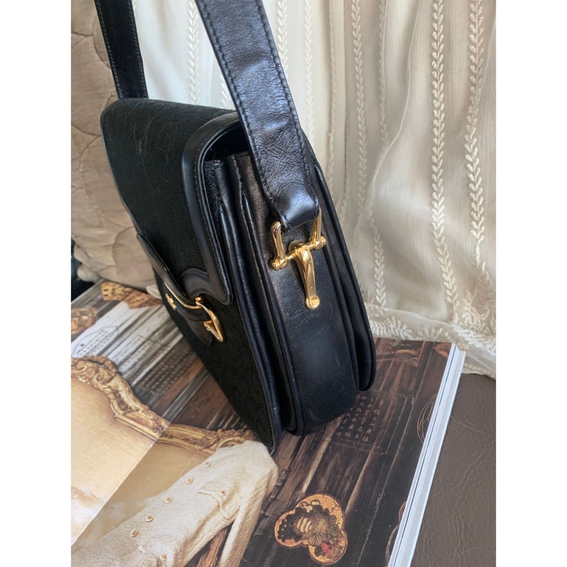 思琳 賽琳 復古黑色 老花 馬車 腋下包 黑色帆布 黑色皮革 馬車包 側背包 托特包 側肩包 罕有 中古 老花包 古董包 中古包celine vintage triomphe bag black-12