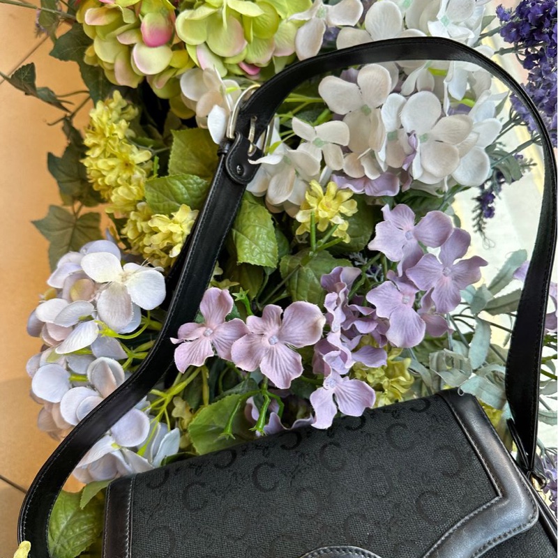 思琳 賽琳 復古黑色 老花 馬車 腋下包 黑色帆布 黑色皮革 馬車包 側背包 托特包 側肩包 罕有 中古 老花包 古董包 中古包celine vintage triomphe bag black-23