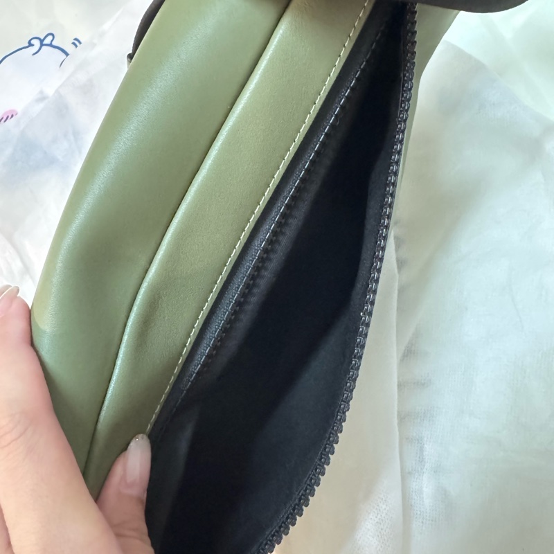 COACH 男款RACER小牛皮滑面皮革雙拉鍊置物腰包-軍綠-12