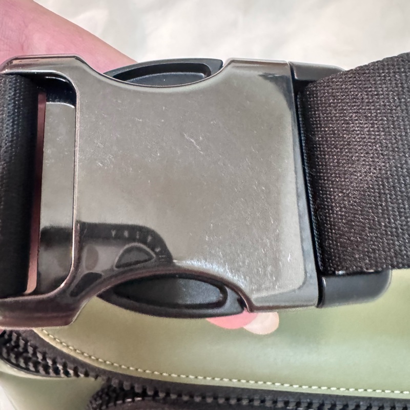 COACH 男款RACER小牛皮滑面皮革雙拉鍊置物腰包-軍綠-17