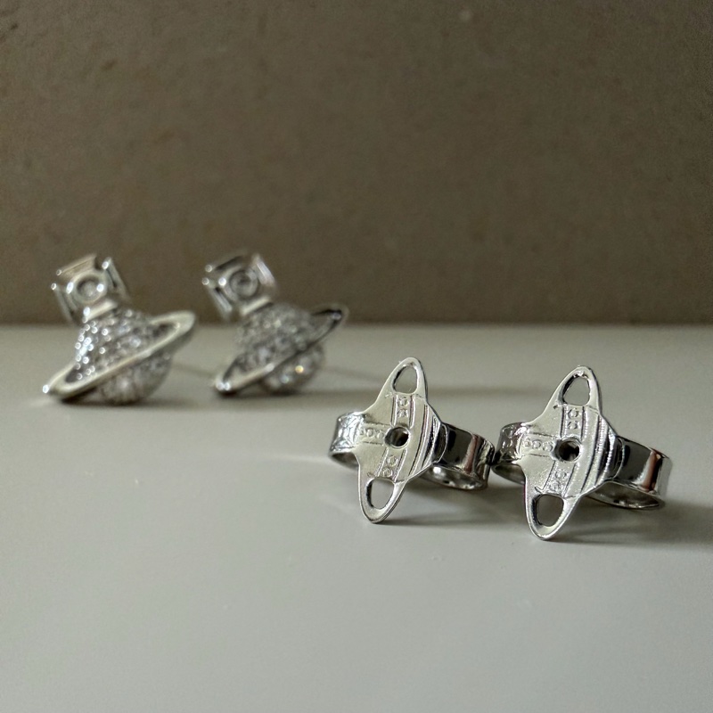 Vivienne Westwood 🪐碎鑽立體小土星Tamia Orb Earrings-6