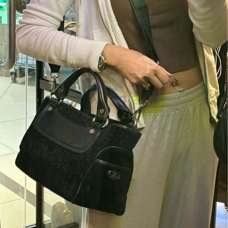 思琳 賽琳 復古黑色 老花 馬車 猄皮 腋下包 側背包 托特包 黑色皮革 側肩包 罕有 中古 老花包 古董包 中古包celine vintage triomphe bag black-1