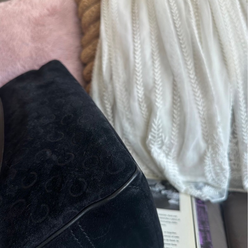 思琳 賽琳 復古黑色 老花 馬車 猄皮 腋下包 側背包 托特包 黑色皮革 側肩包 罕有 中古 老花包 古董包 中古包celine vintage triomphe bag black-12