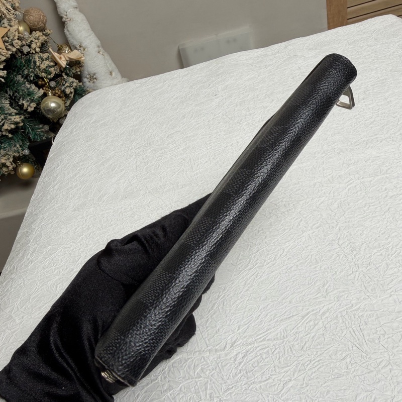 LV路易威登 黑棋盤格 長款 拉鍊錢包-5