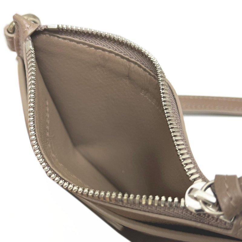 💎Han's house精品服飾💎Balenciaga 巴黎世家 機車 牛皮 卡夾 零錢包 8X13CM頸掛包 原價16950-1