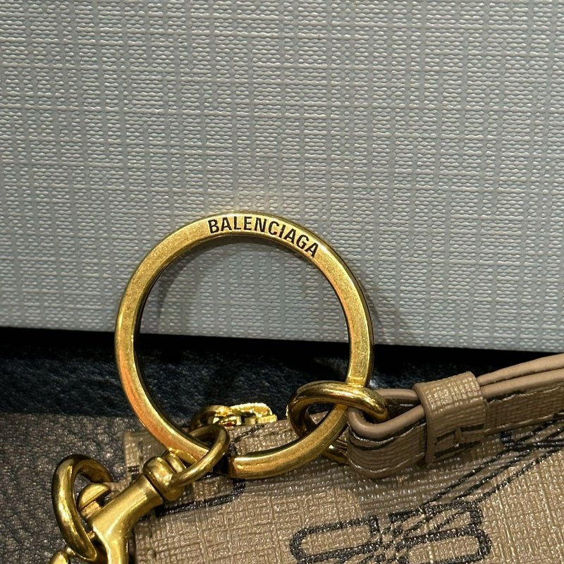 💎Han's house精品服飾💎 Balenciaga 巴黎世家 卡夾 卡包 零錢包 8X13CM 原價11200-5