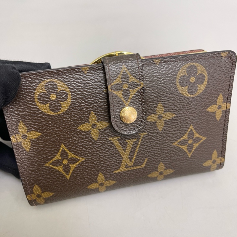 LV路易威登 老花金豆豆短款钱包 ，97新 成色不错 无破无裂 尺寸13×9。-6