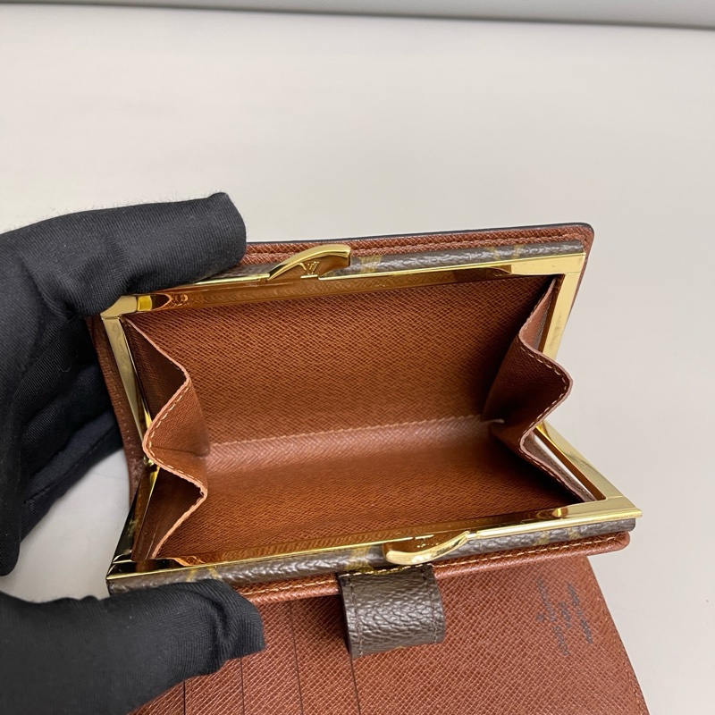 LV路易威登 老花金豆豆短款钱包 ，97新 成色不错 无破无裂 尺寸13×9。-8