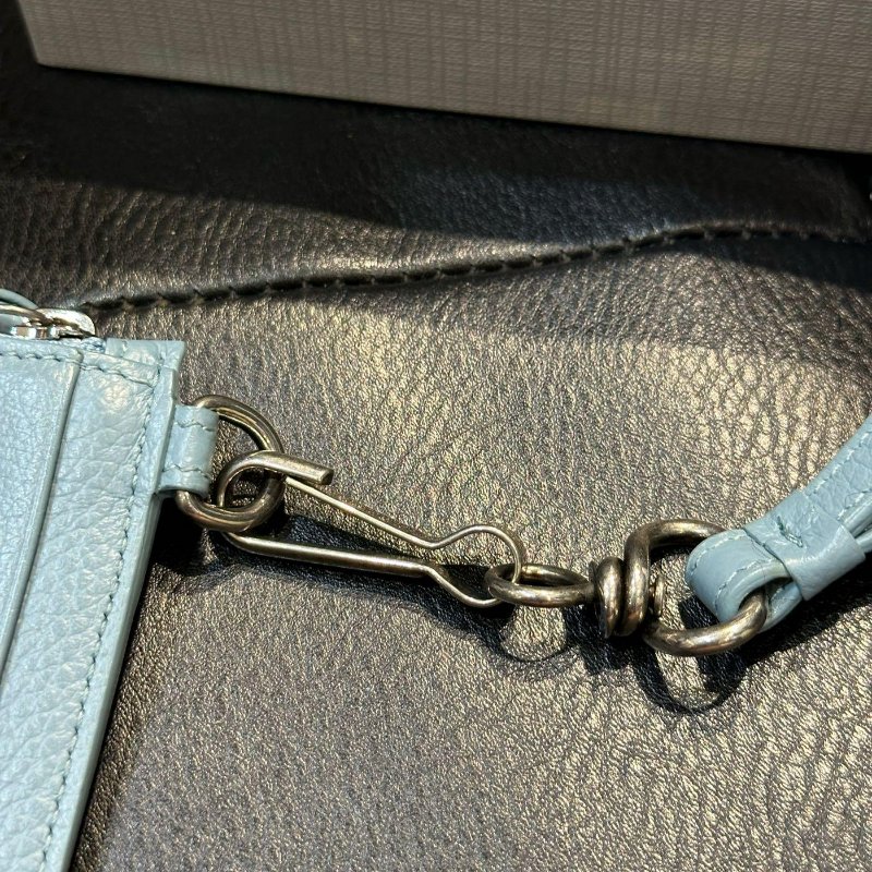 💎Han's house精品服飾💎Balenciaga 巴黎世家 機車 牛皮  頸掛包 卡夾 零錢包 8X13CM 原價16950-7