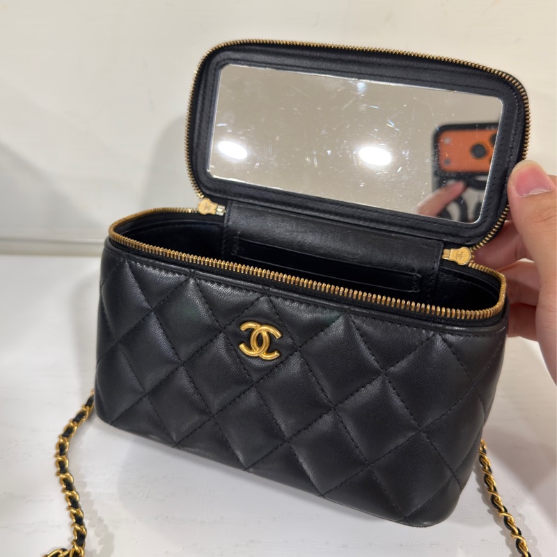 #稀有勳章皮穿肩帶 #超甜💰 香奈兒黑金長盒子斜挎包🈶鏡子-6
