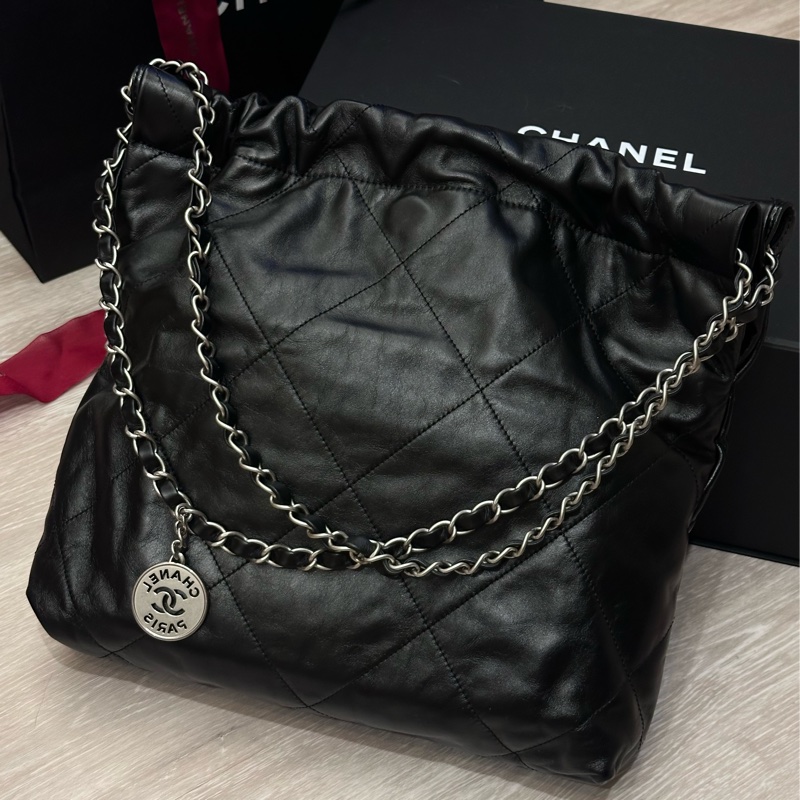 Chanel 22bag 小號黑銀 垃圾袋-5