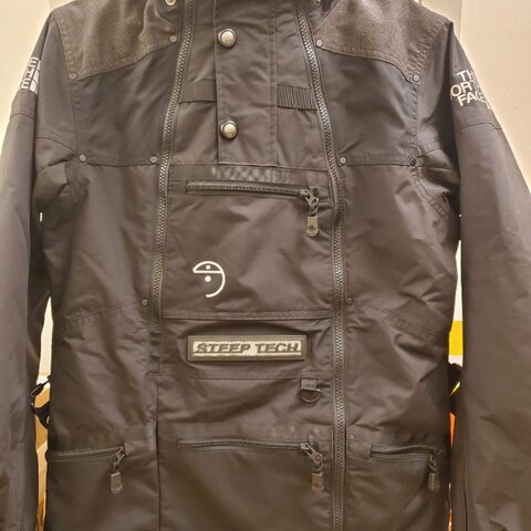 THE NORTH FACE STEEP TECH JACKET
