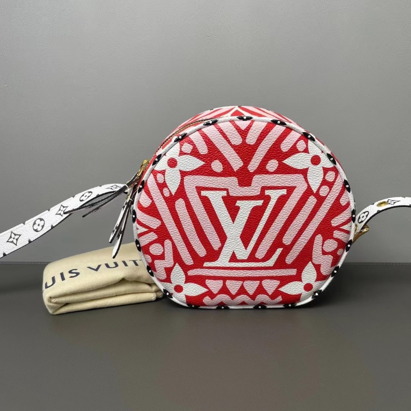 LV Crafty紅色小號 限定款塗鴉印花圓餅包 17*16*7.5  98新配件塵袋-3
