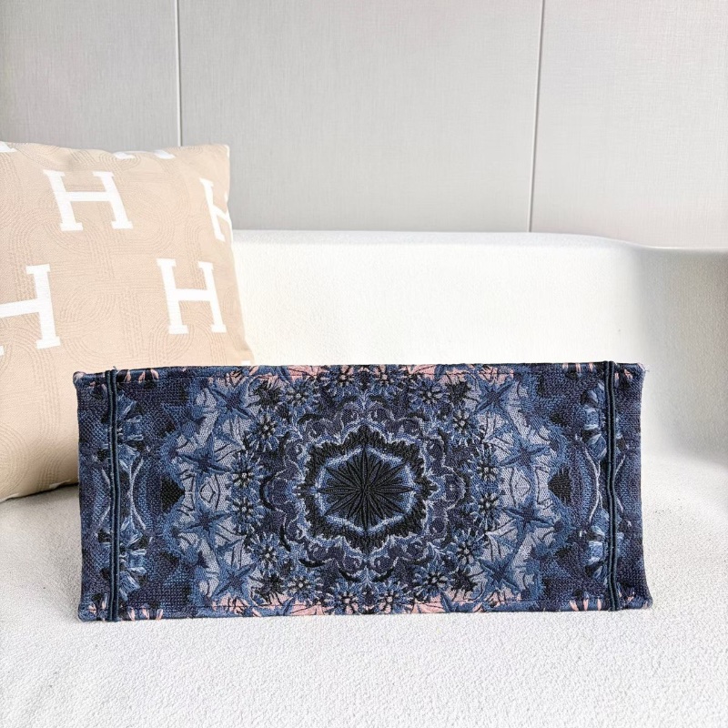 Dior BookTote大號 42*33*18  98新配件塵袋-4