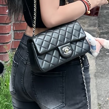 999新全配🈶購證😍Chanel香奈兒黑淡金扣cf20大mini單肩斜挎包-3