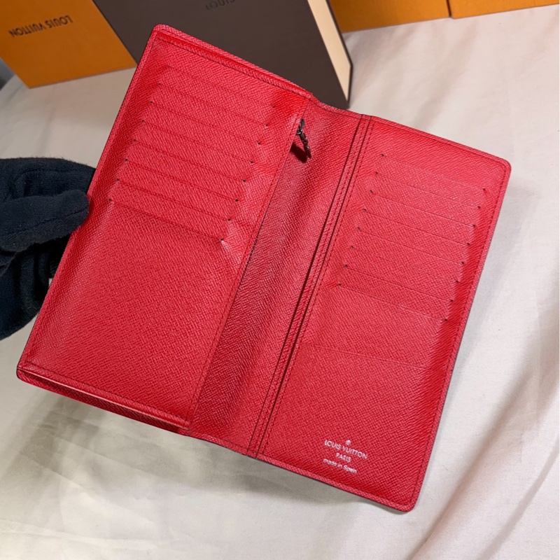 ✨芯片款 近新閒置 路易威登 Louis Vuitton 限量箱塔塗鴉 黑老花對開 17卡零錢袋長夾-3