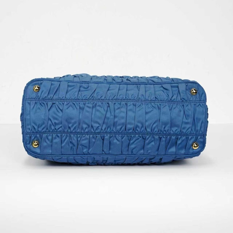 PRADA 帆布肩背斜背手提包 藍色36*24*15  98新配件皮牌 肩帶 塵袋-6