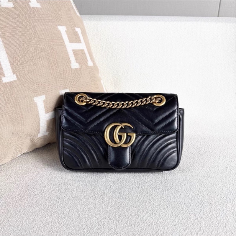 新款來啦😍99新💯Gucci古馳新款黑金Marmont馬蒙22單肩斜塊鏈條包-7