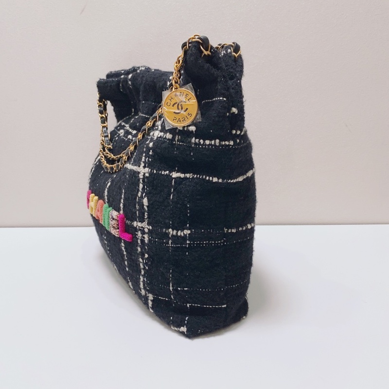 Chanel 黑金羊毛斜紋軟呢中號22bag 垃圾袋鏈條包 芯片款36x8x35cm 99新配件子袋 塵袋-6