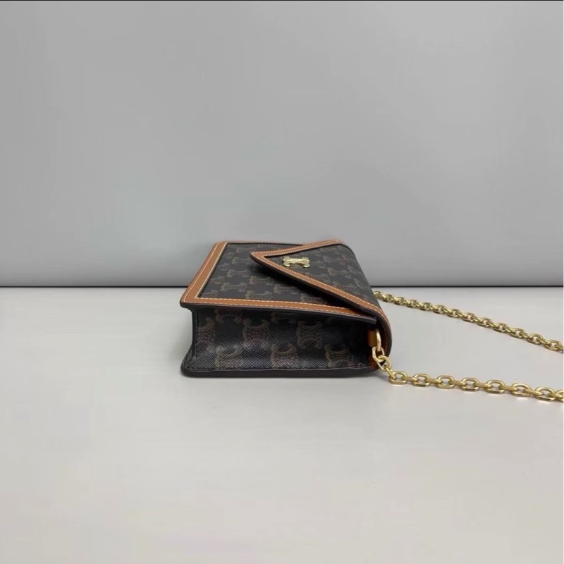 買到賺到✨99新🆕Celine賽琳triomphe老花焦糖拼色Woc信封包肩背包單肩斜挎包-8