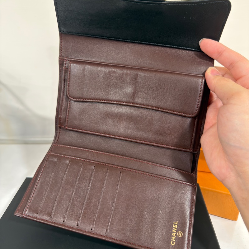 #超甜💰 #專櫃原價6️⃣萬 香奈兒黑金Cf三折長夾-5