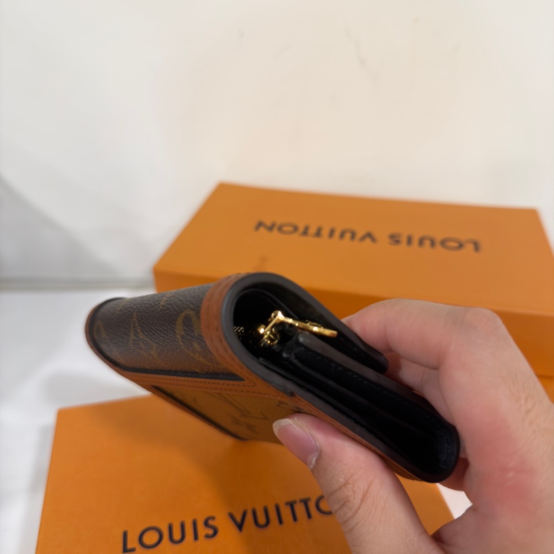 #全新全配🈶購證 #超甜💰 #芯片款 Lv達芙妮三折短夾🈶零錢袋-4