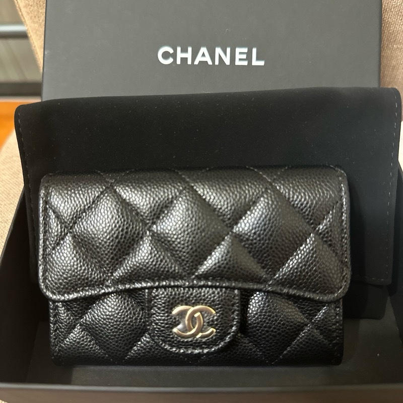 香奈兒新款帶拉錬卡片零錢包-1