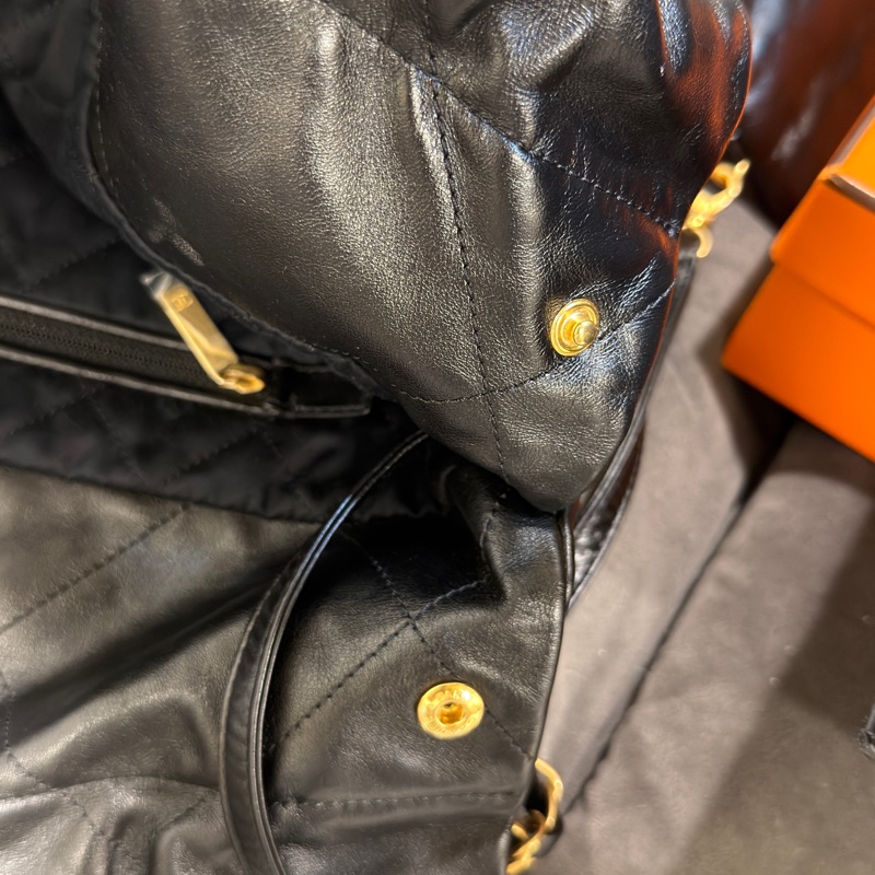 #超級甜💰 #99新全配🈶購證 香奈兒黑金22bag垃圾袋小號-23