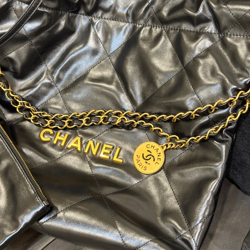 #全新全配🈶購證 #賠售割愛有緣人💕 Chanel 22bag黑金垃圾袋小號 芯片款-10