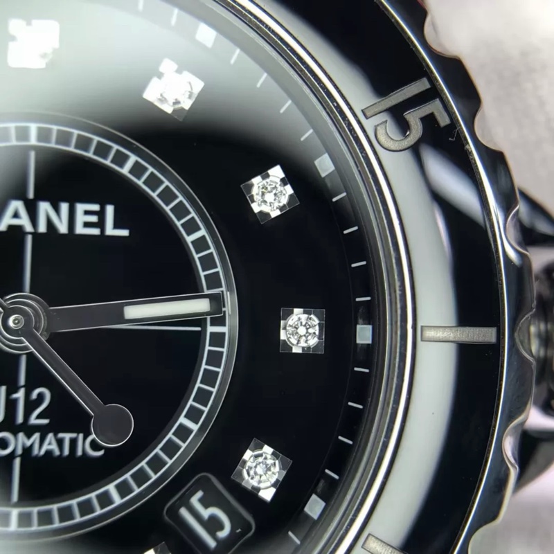 CHANEL J12 38mm黑色滿鑽自動機械錶 #專櫃快4️⃣0️⃣ #99新閒置🉑送禮 #錶帶全長-26