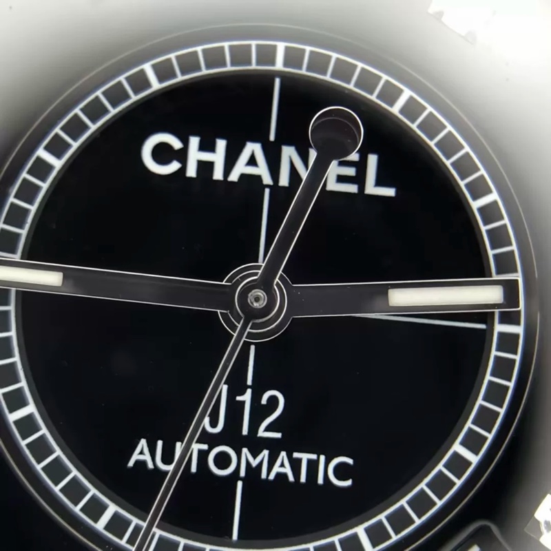 CHANEL J12 38mm黑色滿鑽自動機械錶 #專櫃快4️⃣0️⃣ #99新閒置🉑送禮 #錶帶全長-28