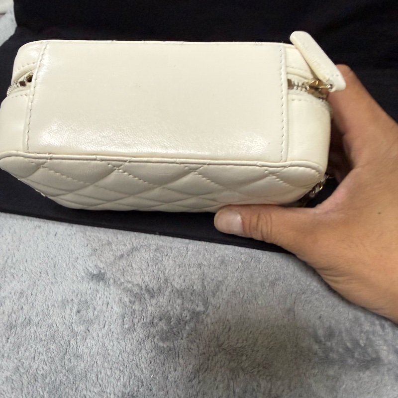 CHANEL CHAIN BOX WITH GOLD BALL-3