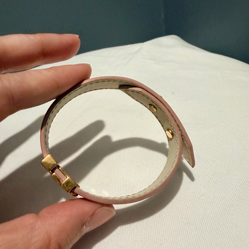 Louis Vuitton LV Iconic 皮革手環 粉 金 17-11