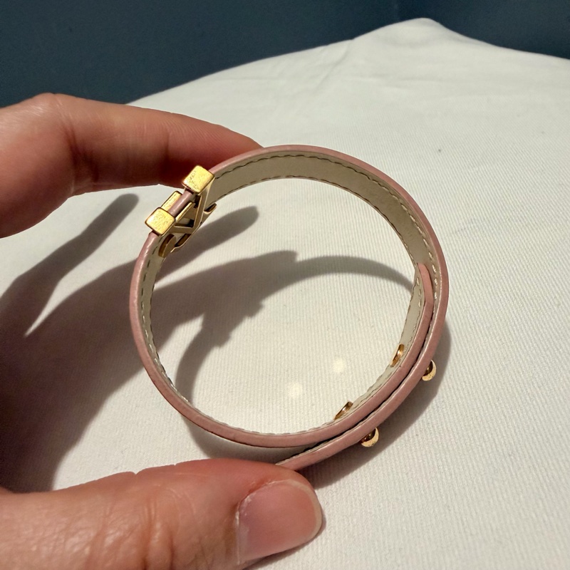 Louis Vuitton LV Iconic 皮革手環 粉 金 17-14