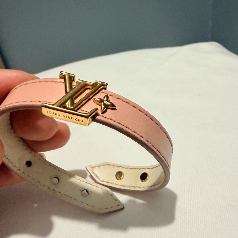 Louis Vuitton LV Iconic 皮革手環 粉 金 17-28