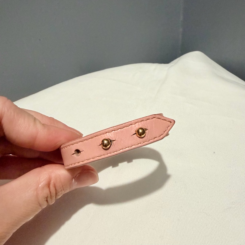 Louis Vuitton LV Iconic 皮革手環 粉 金 17-36