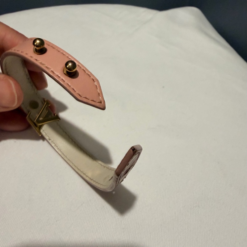 Louis Vuitton LV Iconic 皮革手環 粉 金 17-42