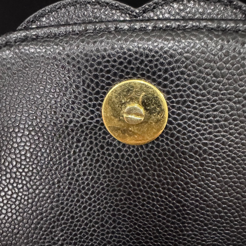 Chanel 23P 黑色荔枝牛皮大LOGO馬鞍包 AS3867-23