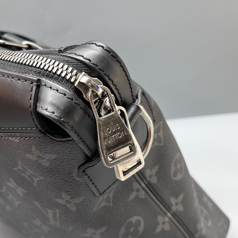 Louis Vuitton路易威登  黑花Explorer公文包 尺寸38*28-6