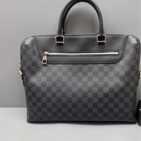 Louis Vuitton 路易威登 黑棋盤格公文包 尺寸37*28 附件：肩帶