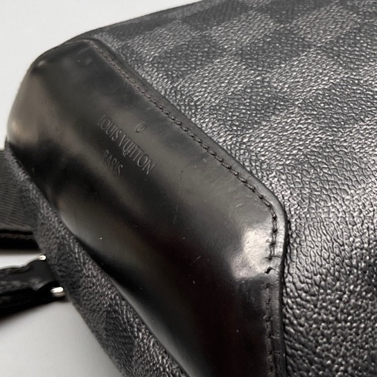 Louis Vuitton路易威登 黑棋盤格Avenue胸包 尺寸18*30 附件：無-8