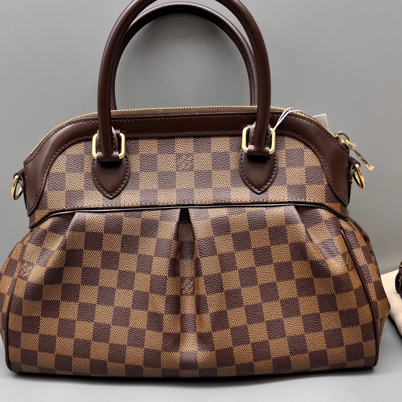 LouisVuitton路易威登 棕棋盤格葫蘆包 尺寸34*24 附件：肩帶+塵袋-1