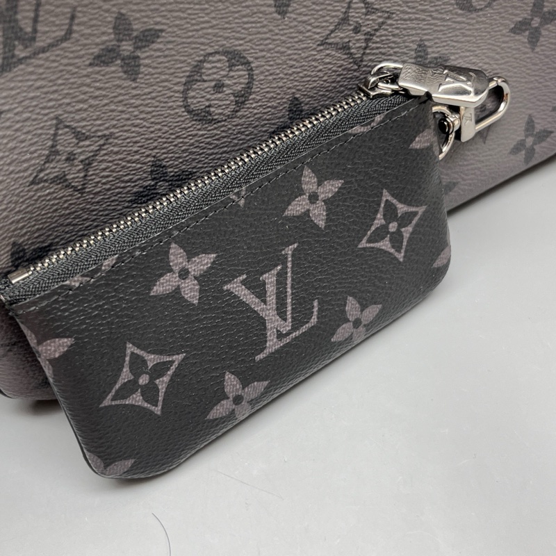 LouisVuitton路易威登 黑武士Trio三合一 郵差包 尺寸25*18 附件：如圖-6