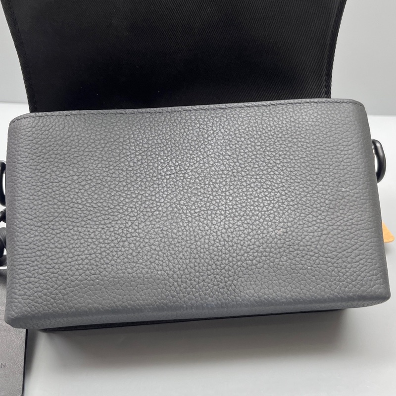 LouisVuitton 路易威登 黑色Fastline郵差包 尺寸17*12 無附件-6