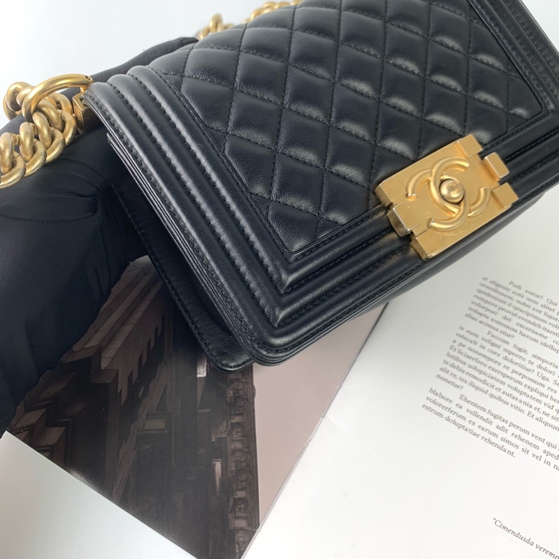 Chanel boy20牛皮黑金 🈶盒子/防塵袋/保卡-6