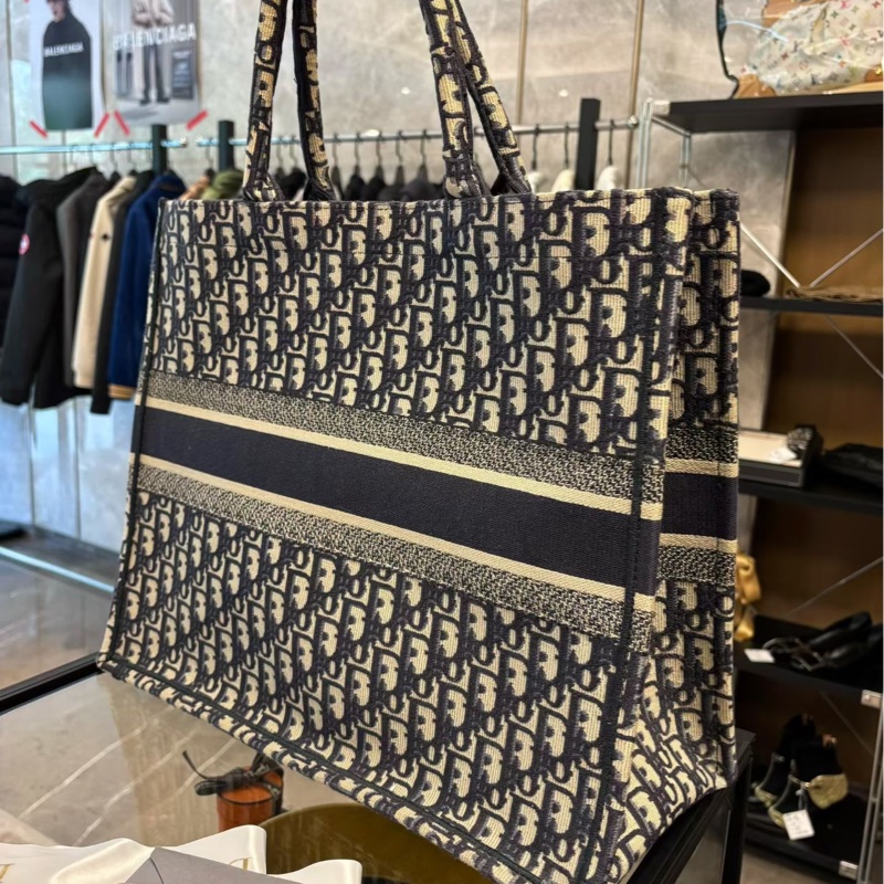 Dior老花手提包/托特包-2