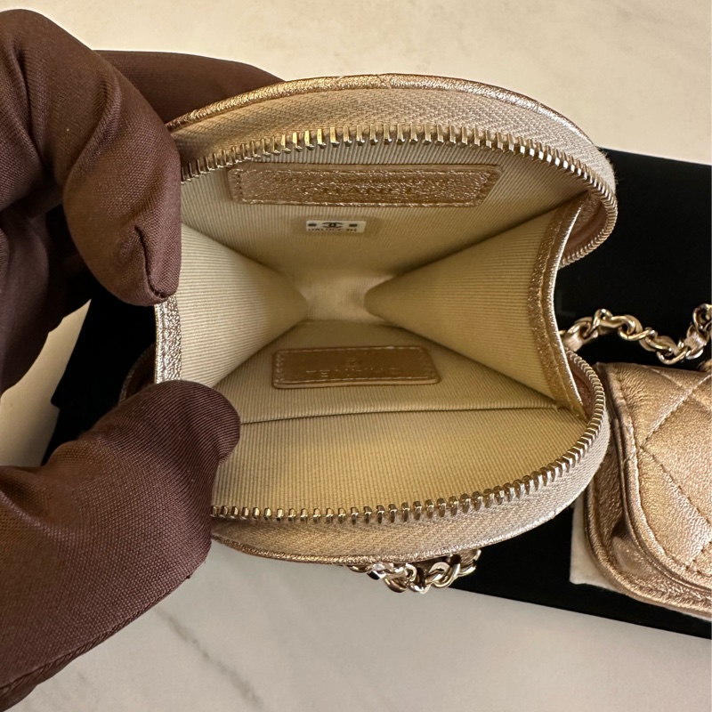 Chanel VIP 年度禮 子母掛飾小錢包-4