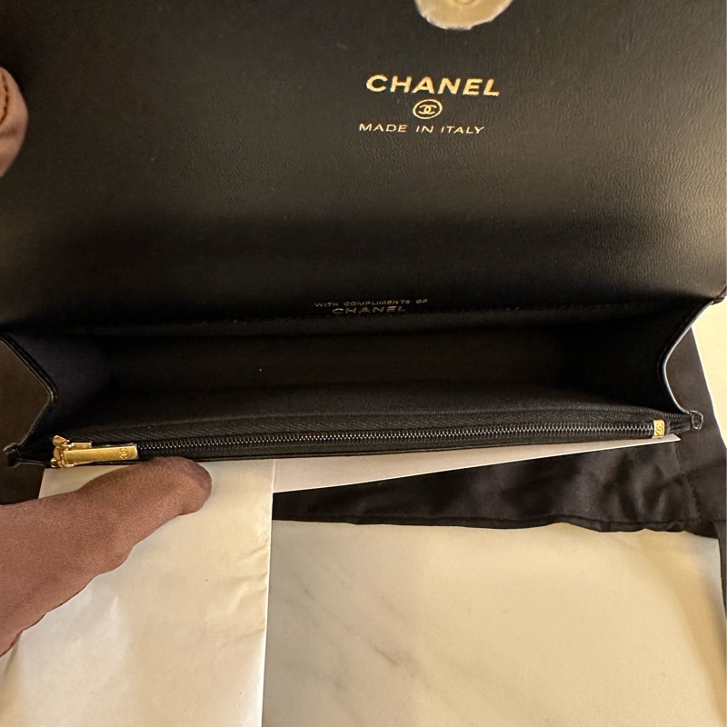 Chanel VIC禮 手拿包-6