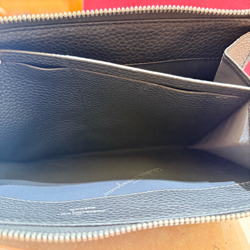 Salvatore Ferragamo 的Firenze 系列黑色文件夾 長25公分-3